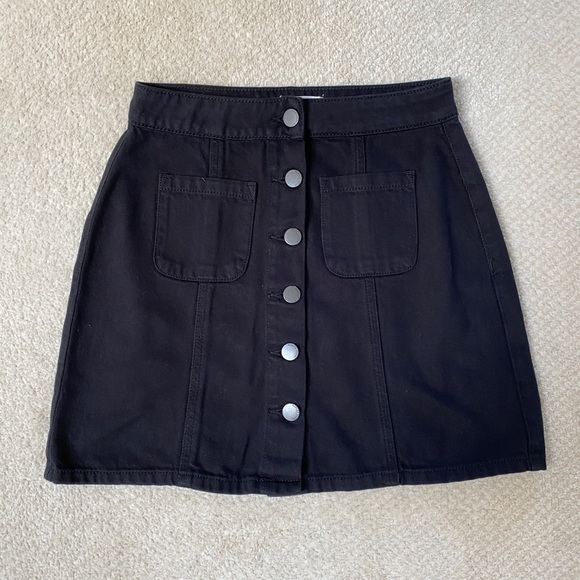 BLACK BUTTON DENIM JEAN SKIRT - Picture 3 of 4